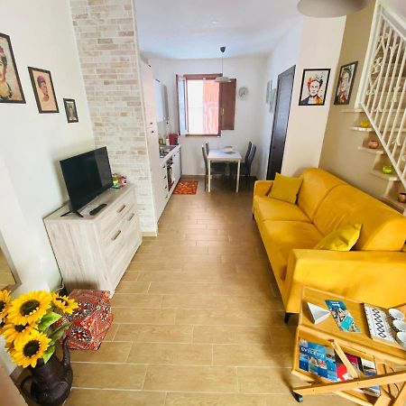 Frida Guest House Iglesias Ngoại thất bức ảnh