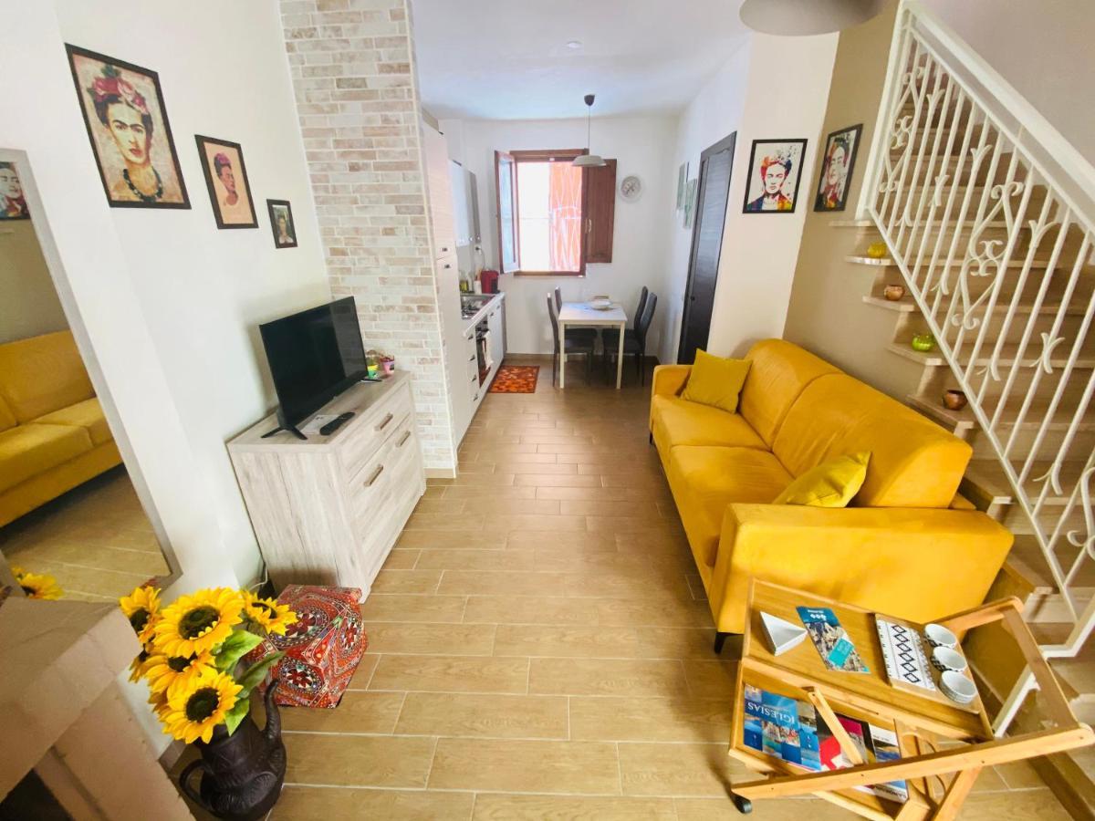 Frida Guest House Iglesias Ngoại thất bức ảnh